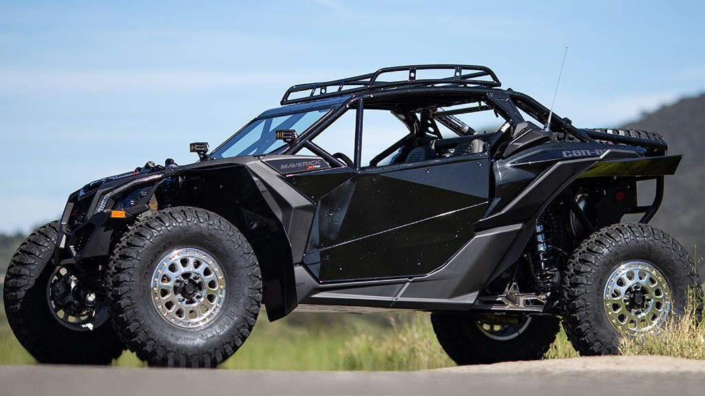 UTV Source 'Trail Runner' Can-Am Maverick X3 Build Side